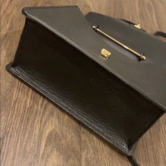 Teddy Blake Leather Bag - Picture 8 of 8